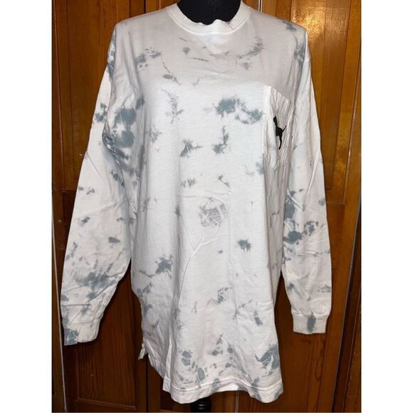 PINK Victoria’s Secret Tie Dye Long Sleeve Pocket Tee Size Small - Picture 1 of 8